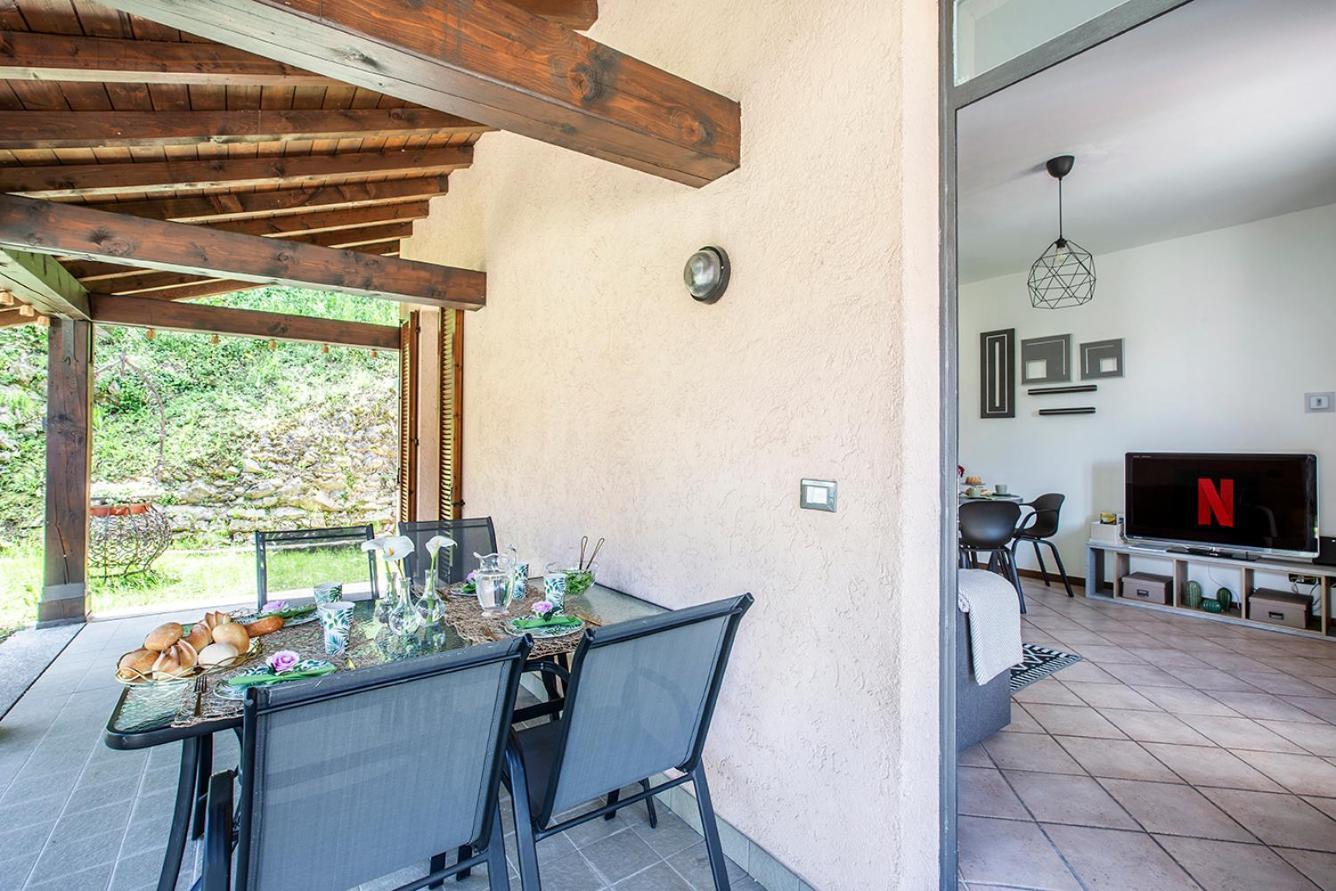 Villa L'Acero Rosso - Giardino Privato E Box Auto Menaggio Esterno foto