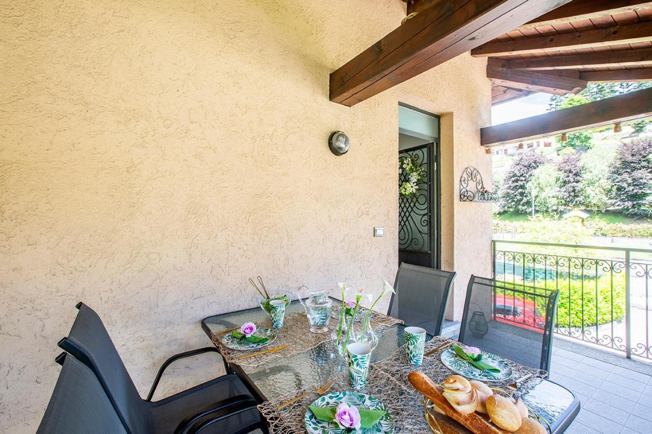 Villa L'Acero Rosso - Giardino Privato E Box Auto Menaggio Esterno foto